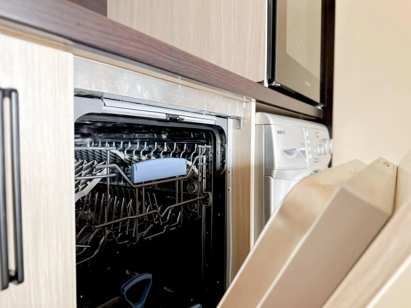 Nomad Friendly Fast Wi-Fi Kitchen Ac Apartment Sofia